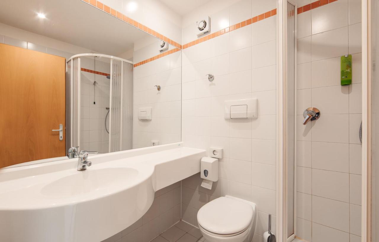 Hotel Corno Bianco 노바포넨테 객실 사진