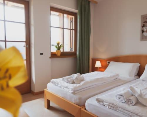 Hotel Corno Bianco 노바포넨테 외부 사진