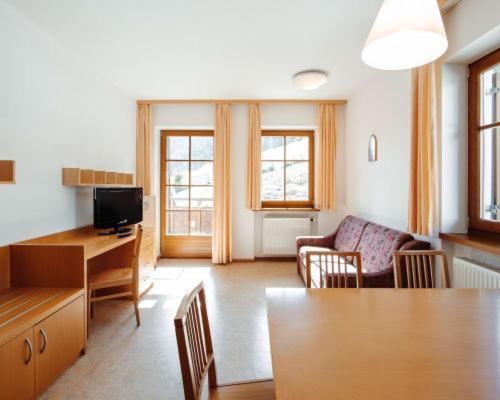 Hotel Corno Bianco 노바포넨테 외부 사진