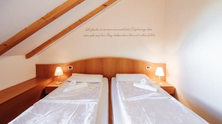 Hotel Corno Bianco 노바포넨테 외부 사진