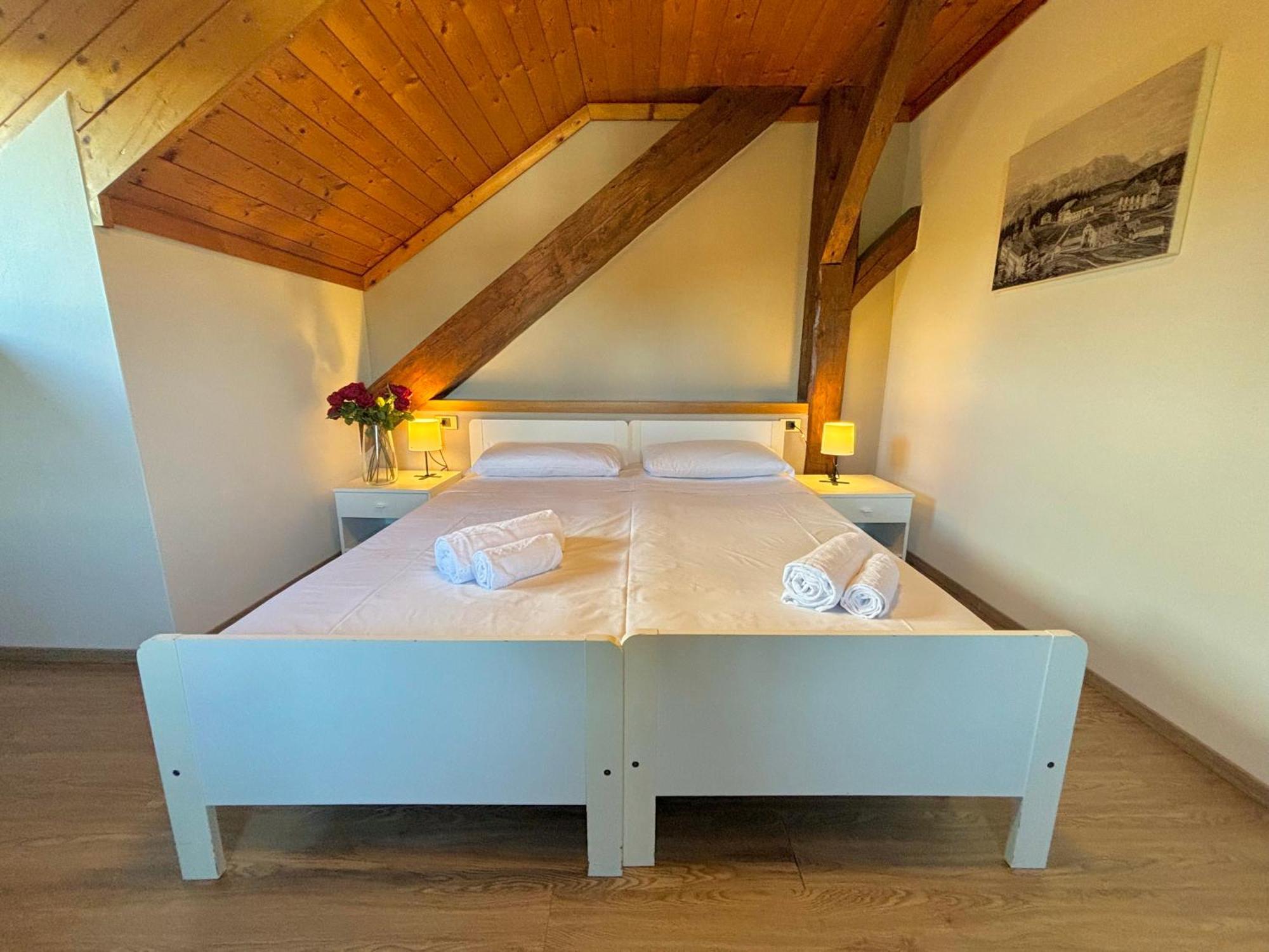 Hotel Corno Bianco 노바포넨테 외부 사진