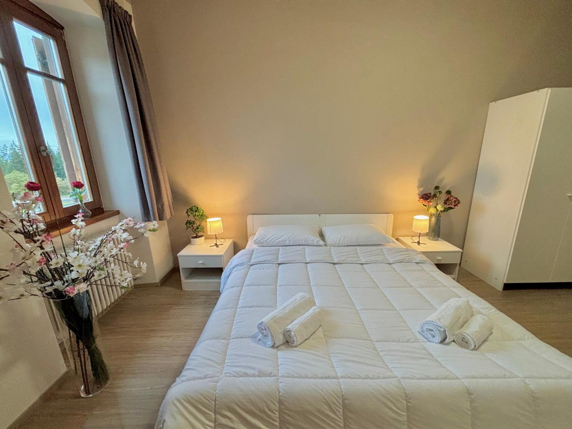Hotel Corno Bianco 노바포넨테 외부 사진